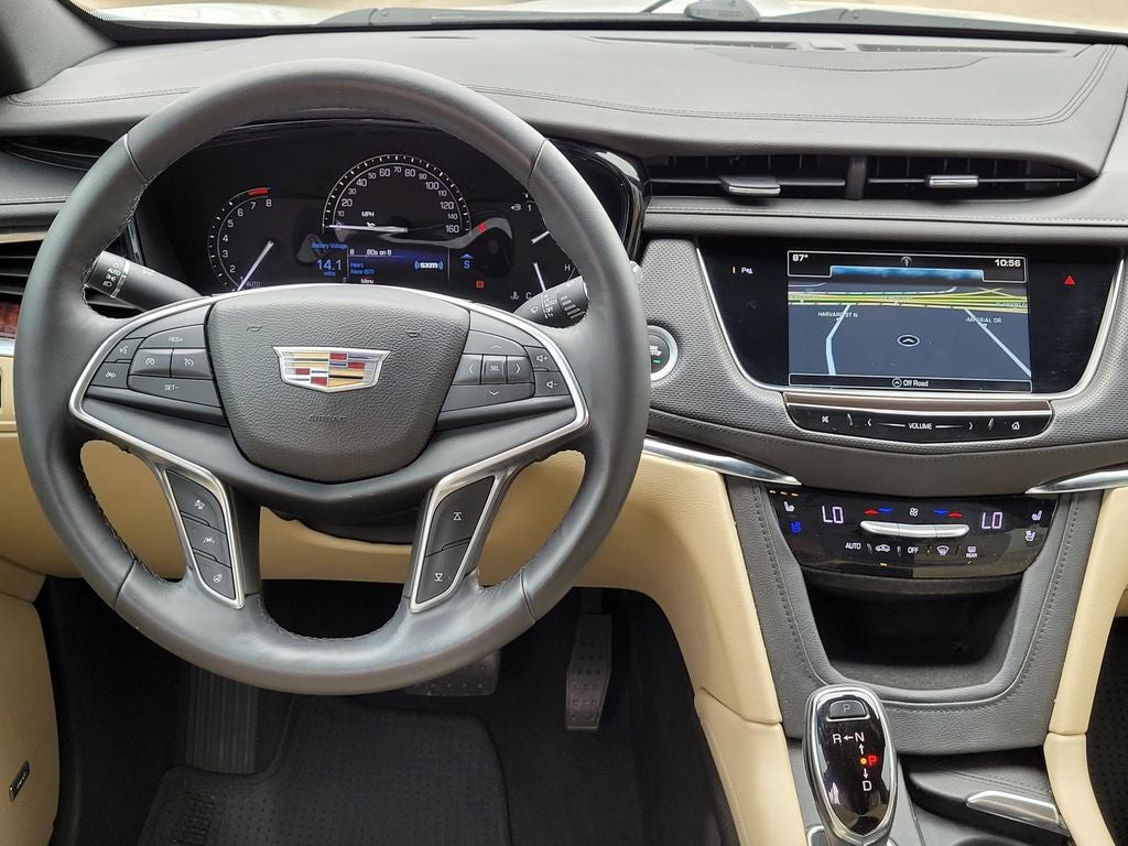 2017 Cadillac XT5 Premium Luxury FWD