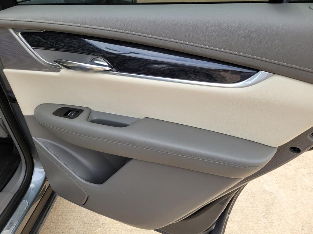 2020 Cadillac XT6 FWD Premium Luxury