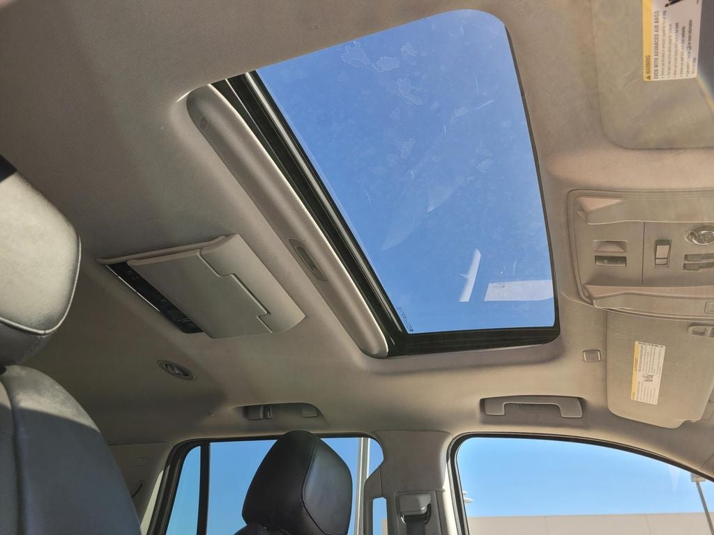 2017 Cadillac Escalade Luxury