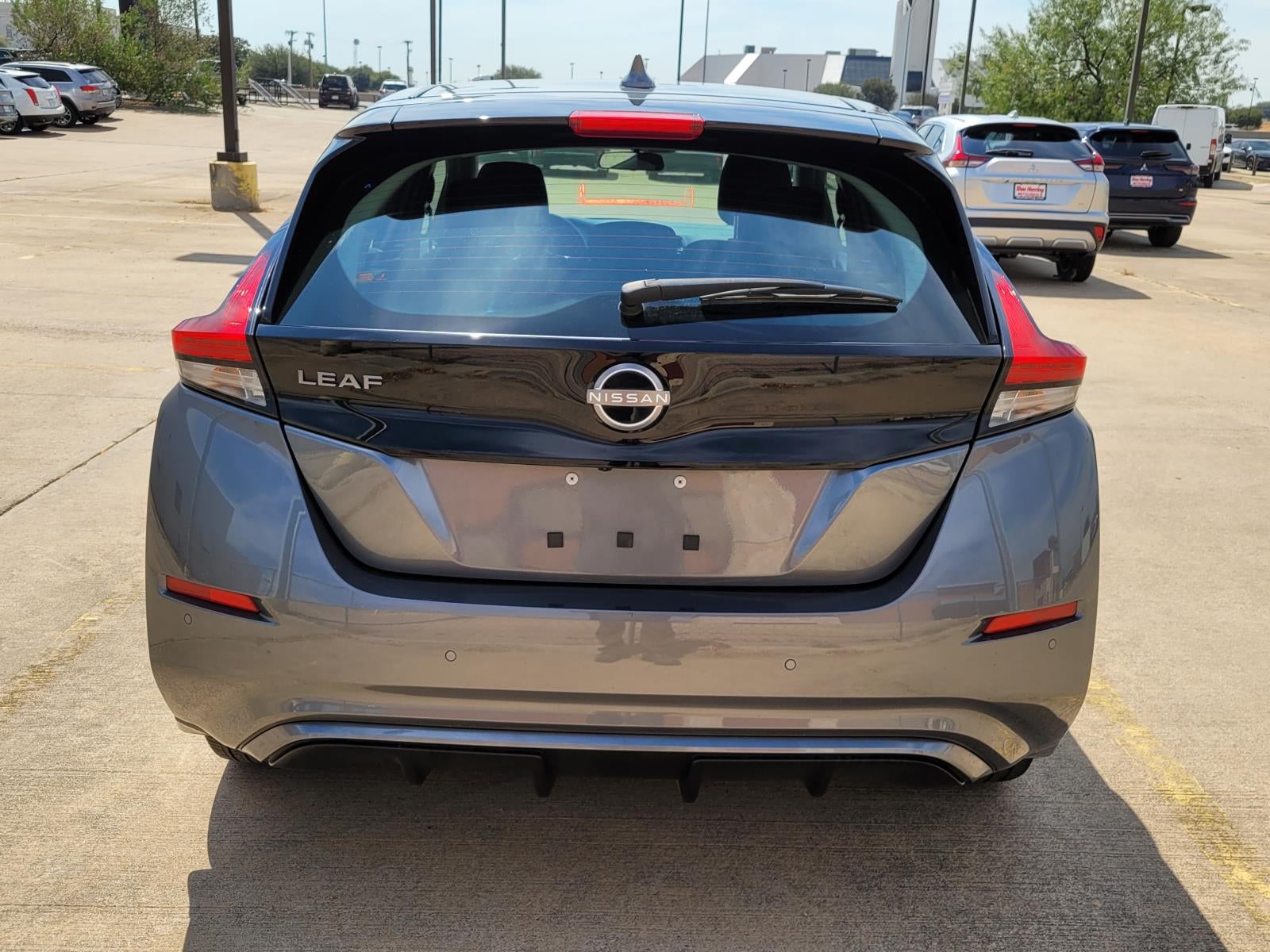 2023 Nissan LEAF S