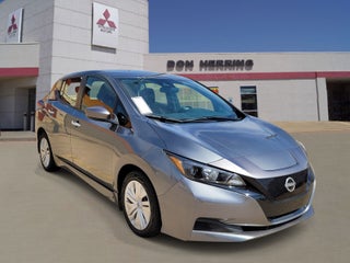 2023 Nissan LEAF S