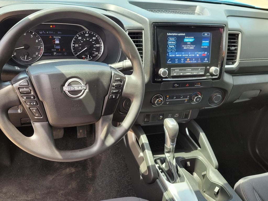 2023 Nissan Frontier SV