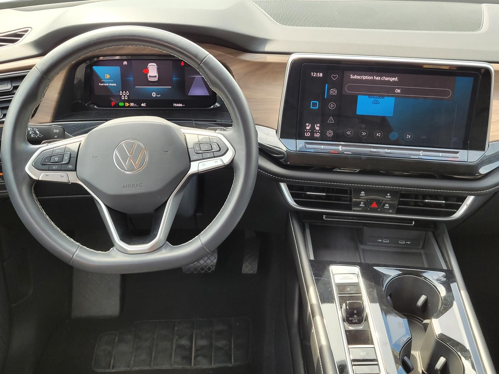 2024 Volkswagen Atlas 2.0T SE w/Technology