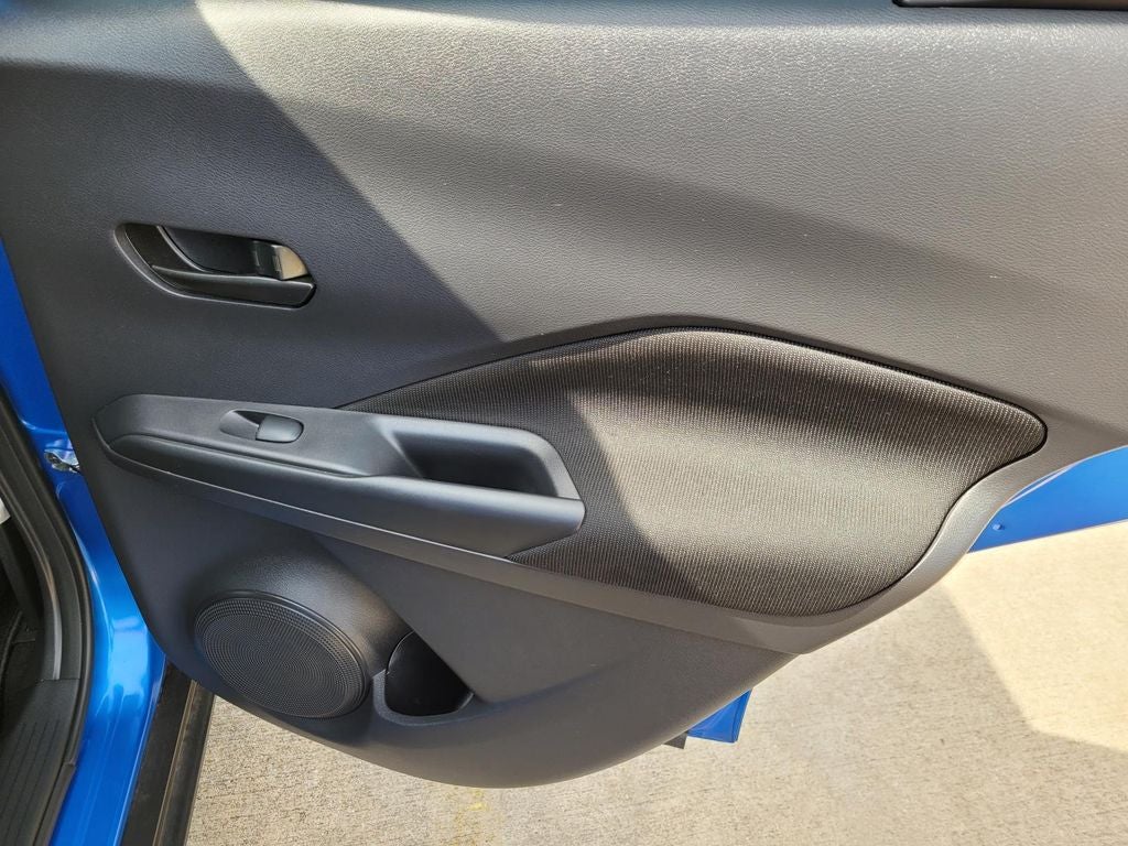 2024 Nissan Kicks S