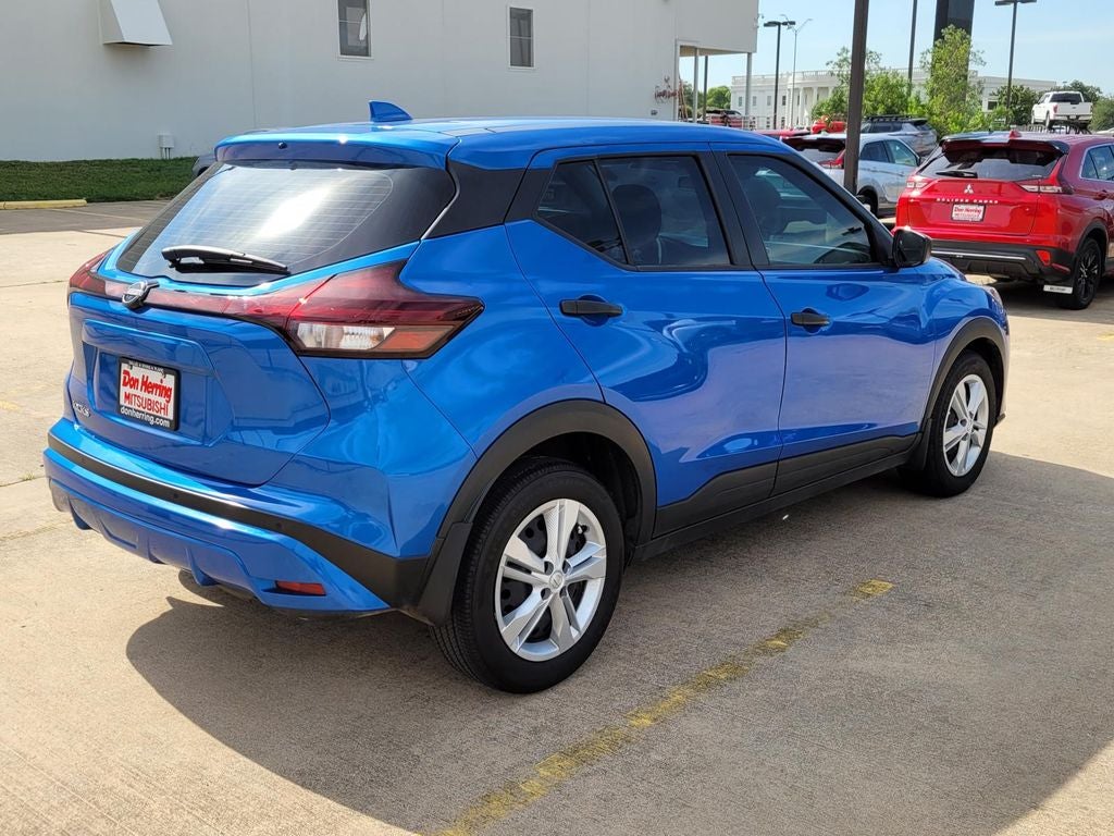 2024 Nissan Kicks S