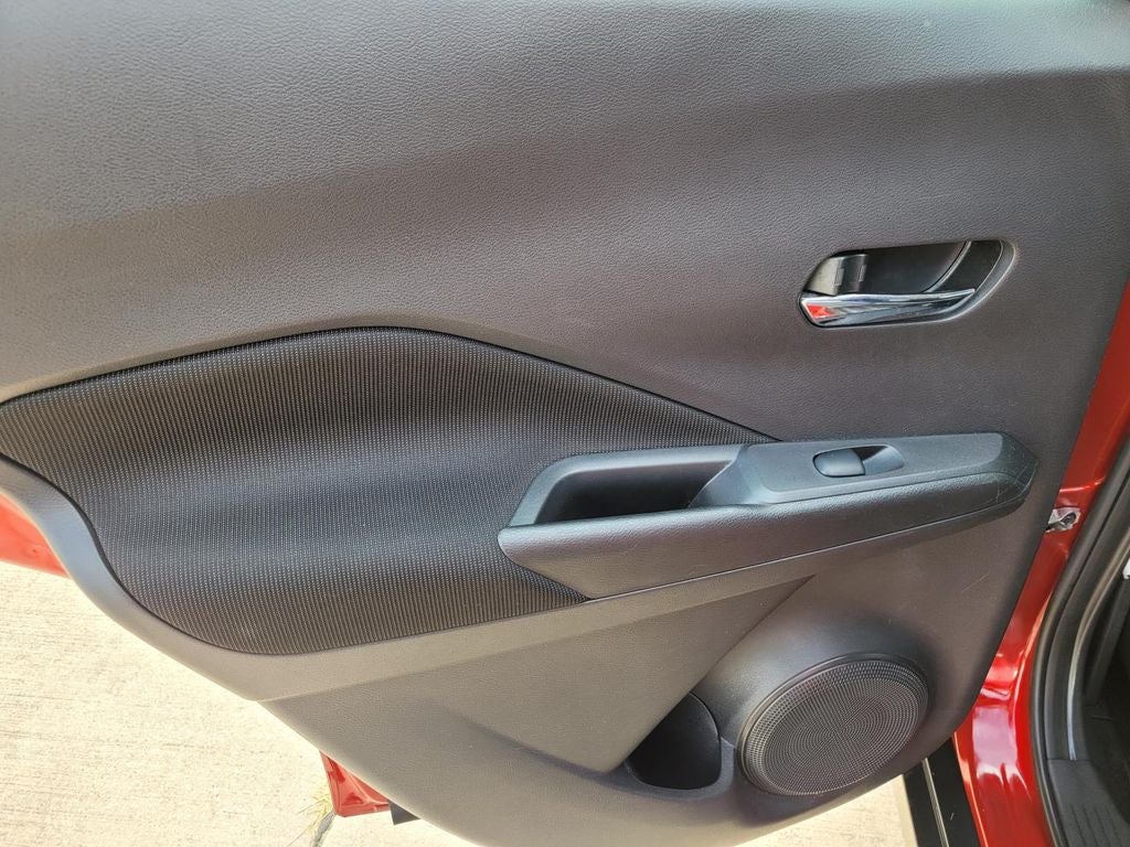 2022 Nissan Kicks SV