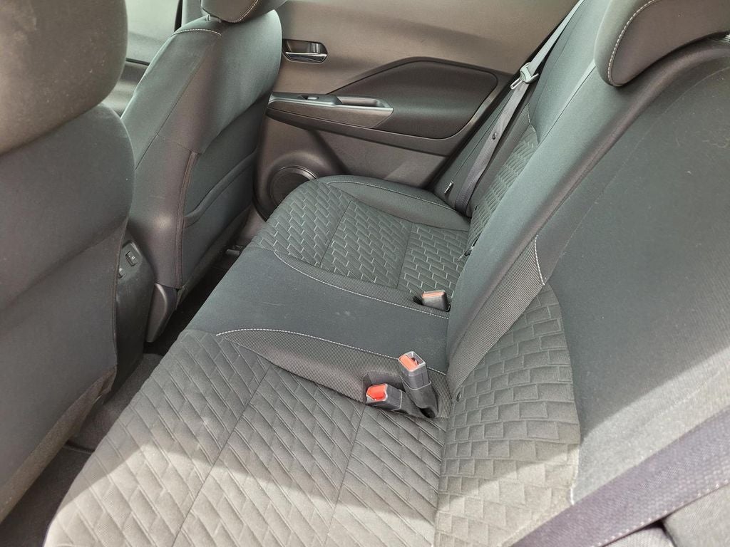 2022 Nissan Kicks SV