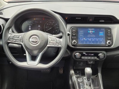 2022 Nissan Kicks SV