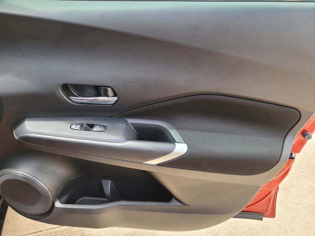 2022 Nissan Kicks SV