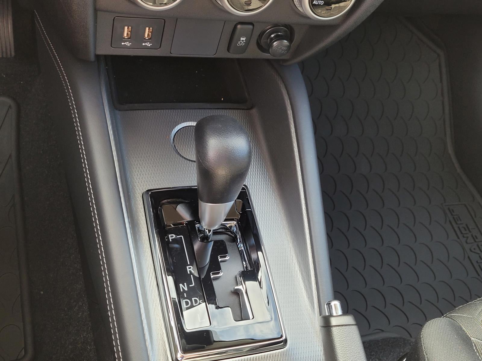 2027 Mitsubishi Outlander Sport ES