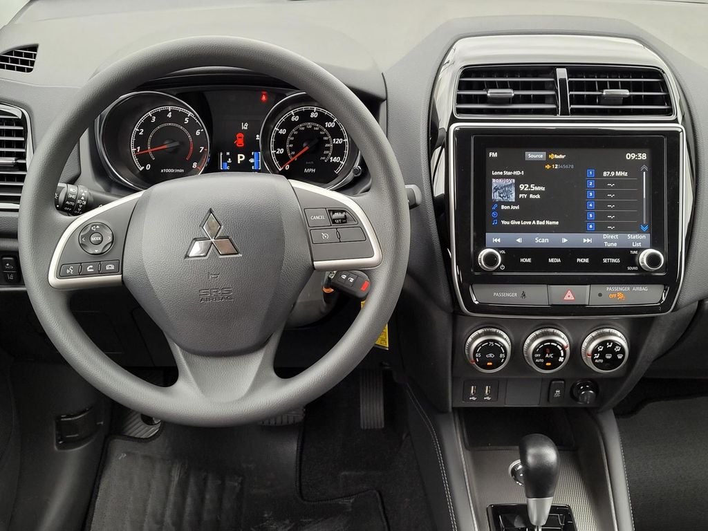 2026 Mitsubishi Outlander Sport ES