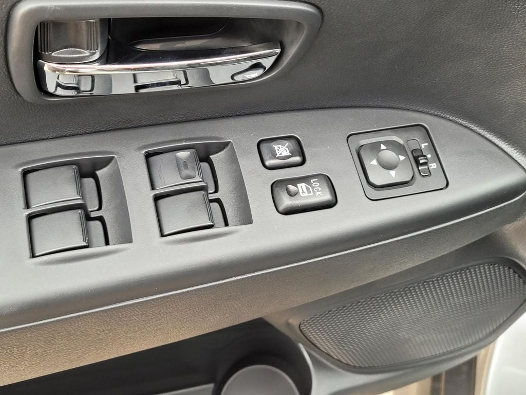 2026 Mitsubishi Outlander Sport ES