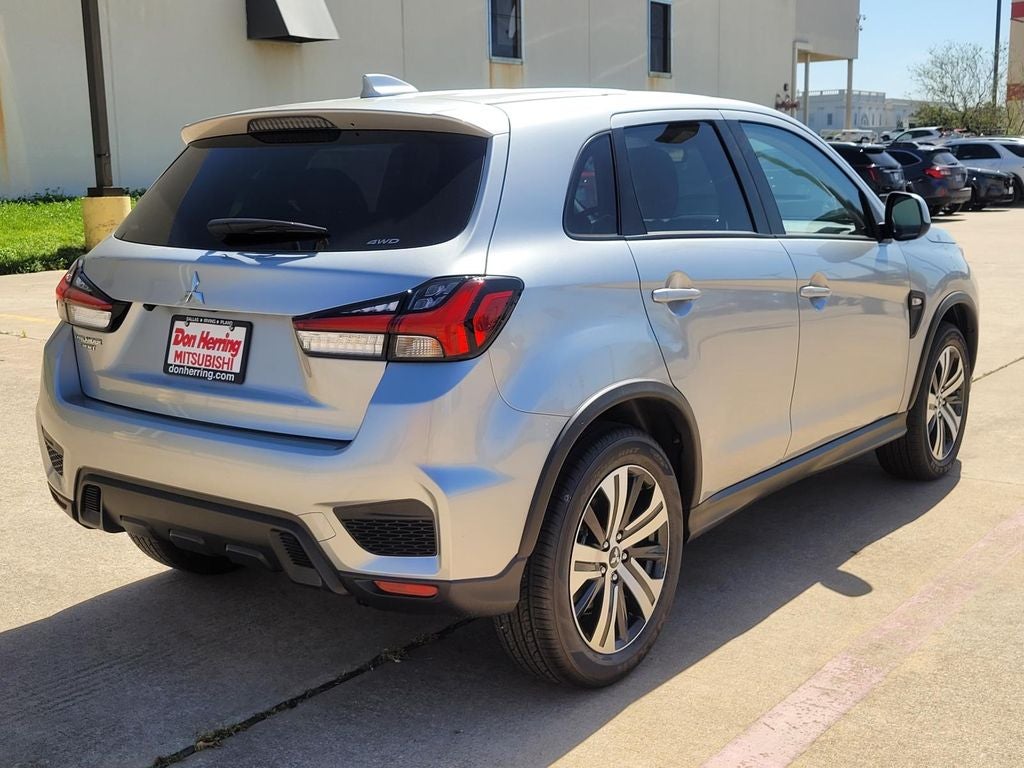 2026 Mitsubishi Outlander Sport ES