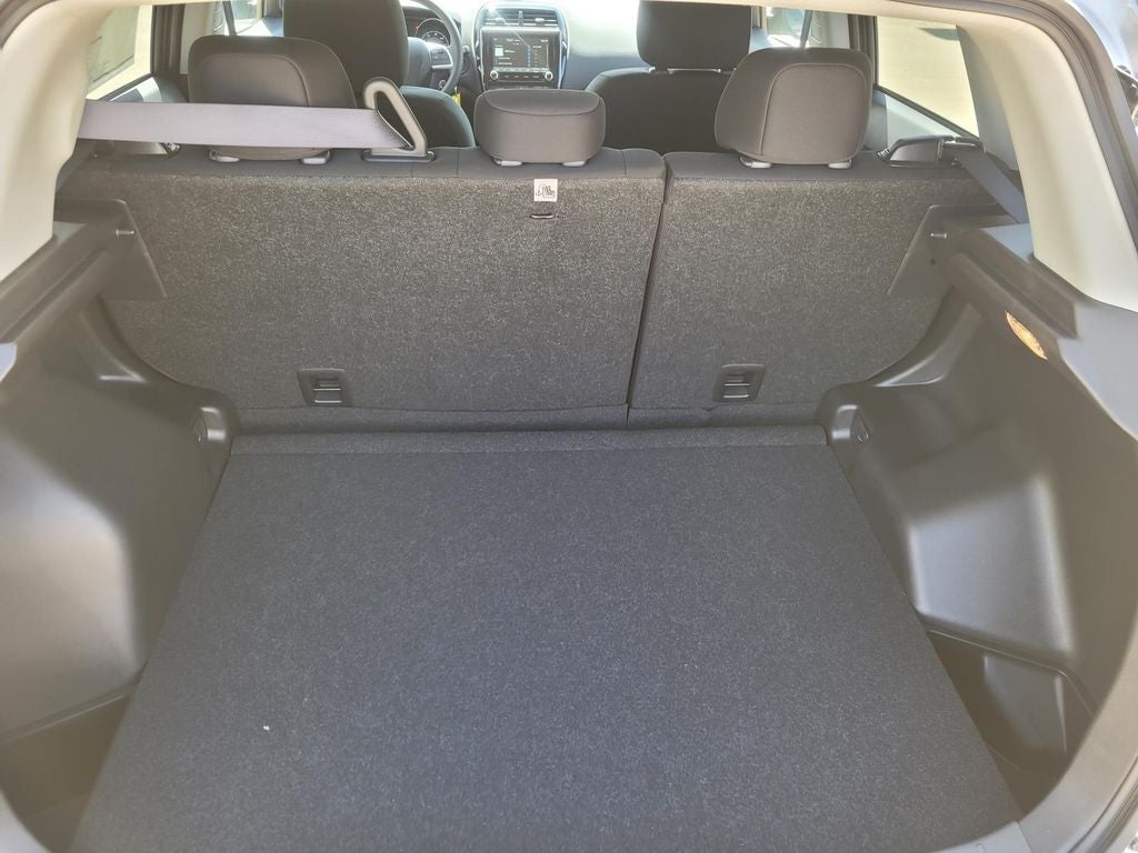 2026 Mitsubishi Outlander Sport ES