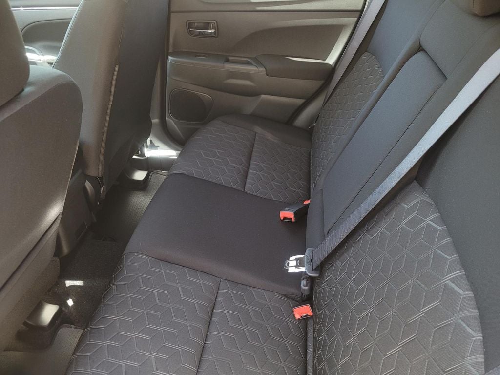 2026 Mitsubishi Outlander Sport ES