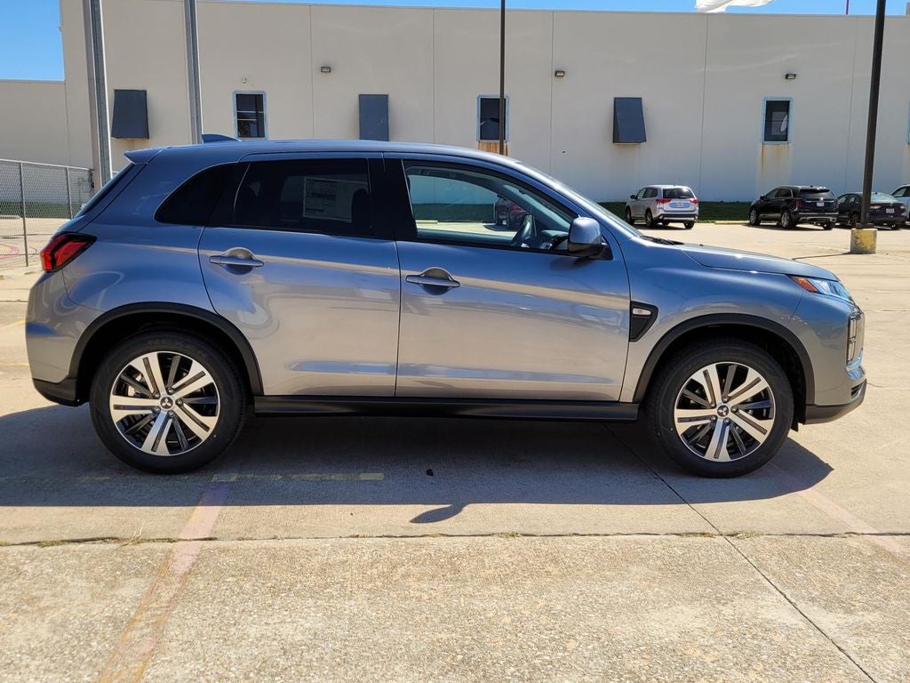 2026 Mitsubishi Outlander Sport ES
