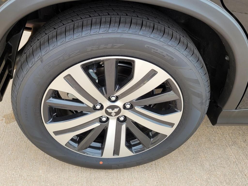 2026 Mitsubishi Outlander Sport SE