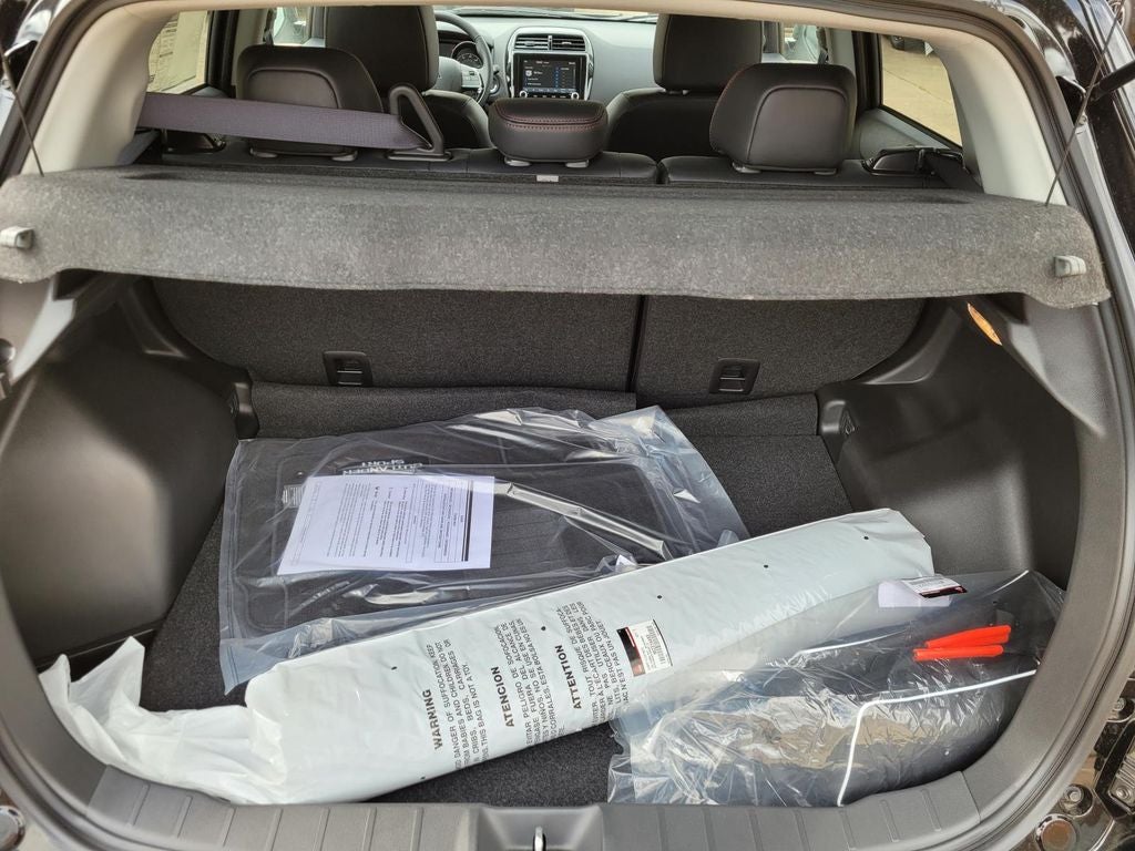 2026 Mitsubishi Outlander Sport SE