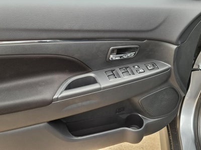 2026 Mitsubishi Outlander Sport ES