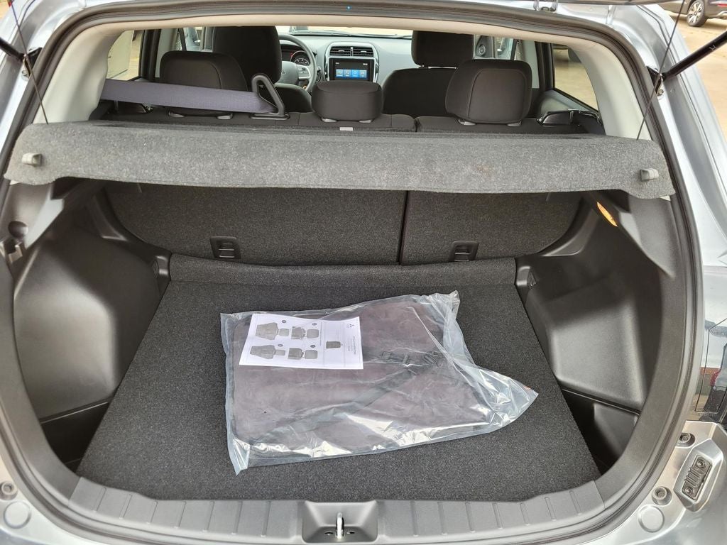 2026 Mitsubishi Outlander Sport ES