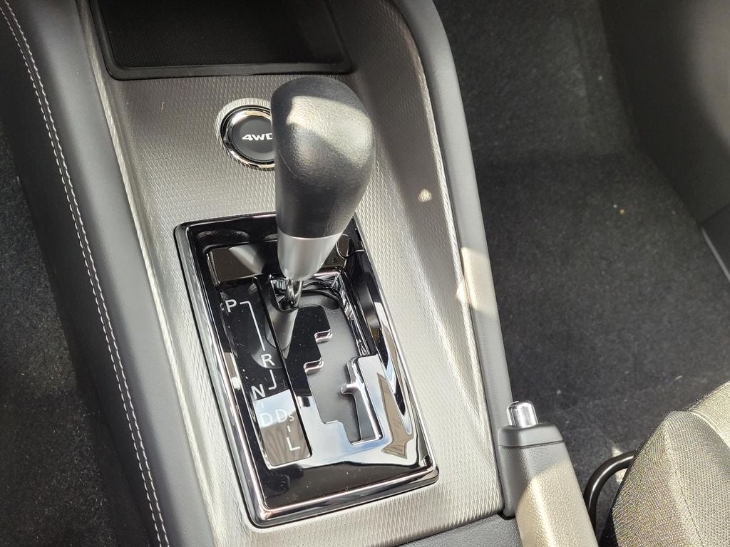 2026 Mitsubishi Outlander Sport ES