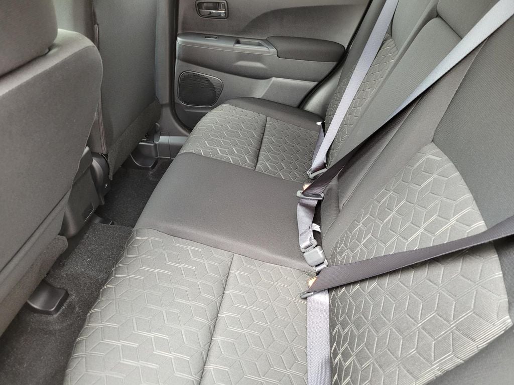 2026 Mitsubishi Outlander Sport ES