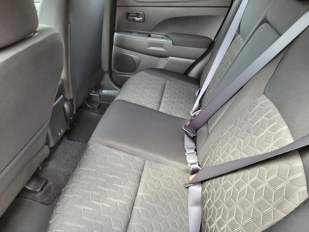 2026 Mitsubishi Outlander Sport LE