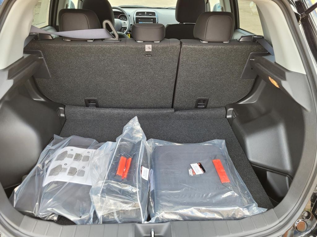 2026 Mitsubishi Outlander Sport ES