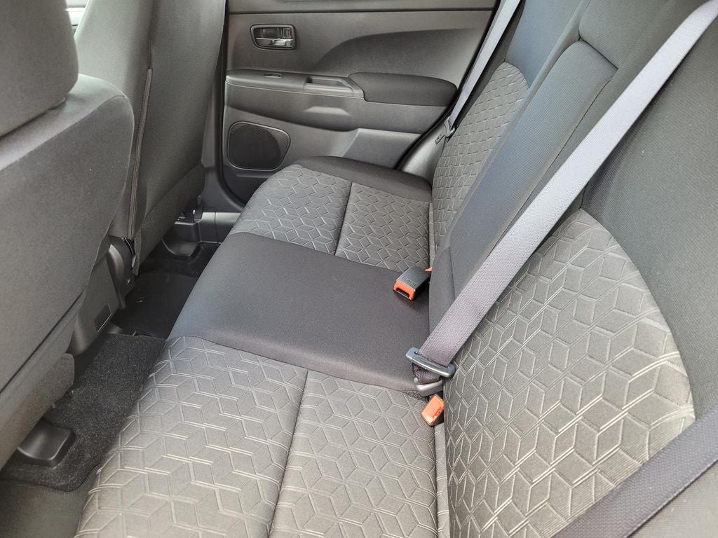 2026 Mitsubishi Outlander Sport ES