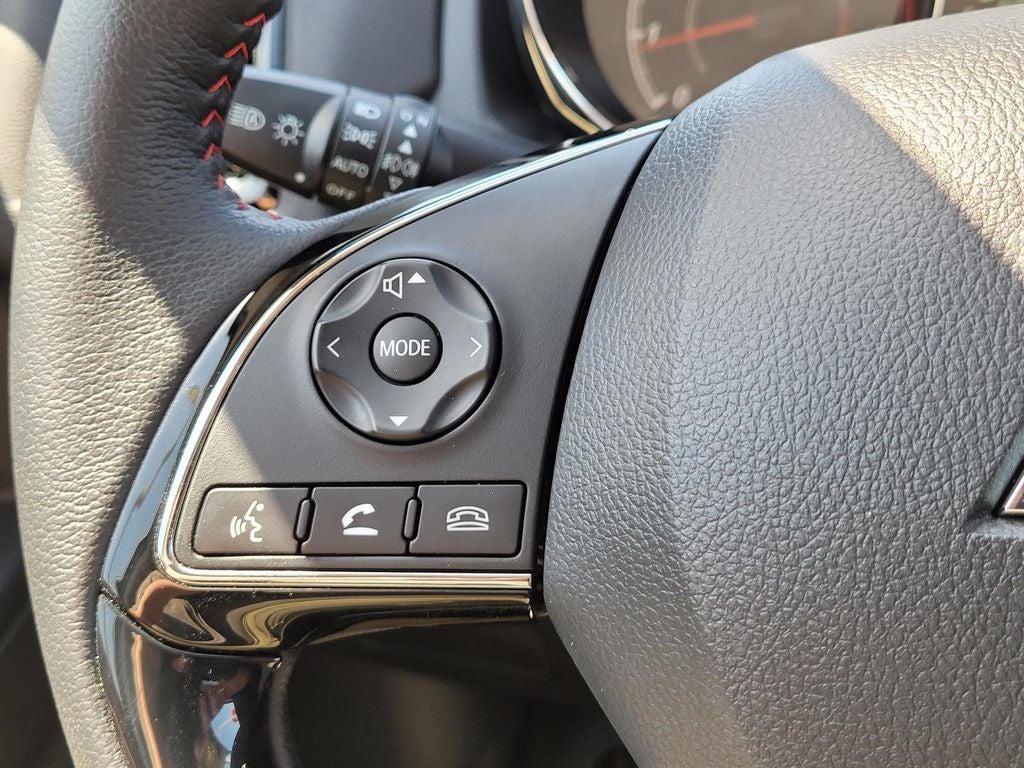 2026 Mitsubishi Outlander Sport LE
