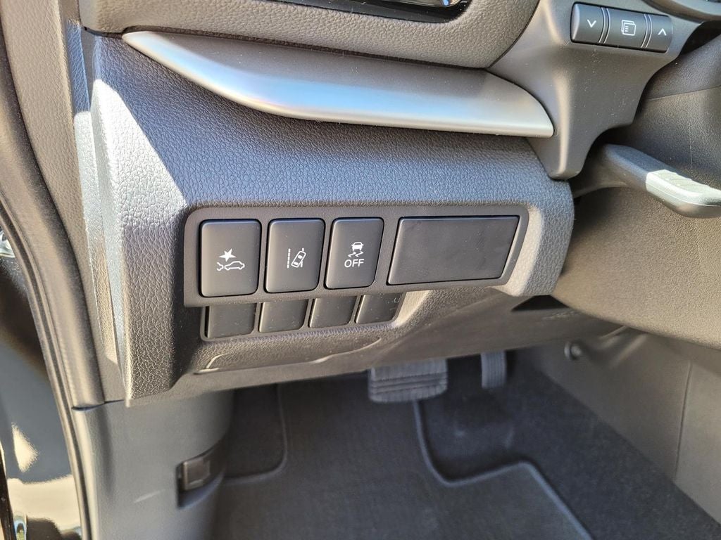 2026 Mitsubishi Eclipse Cross ES