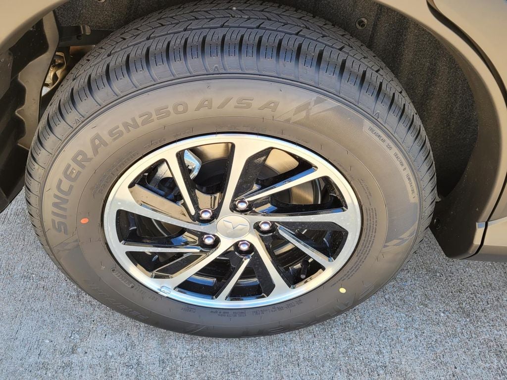 2026 Mitsubishi Eclipse Cross ES