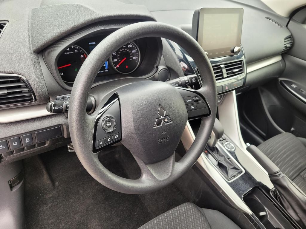2023 Mitsubishi Eclipse Cross LE