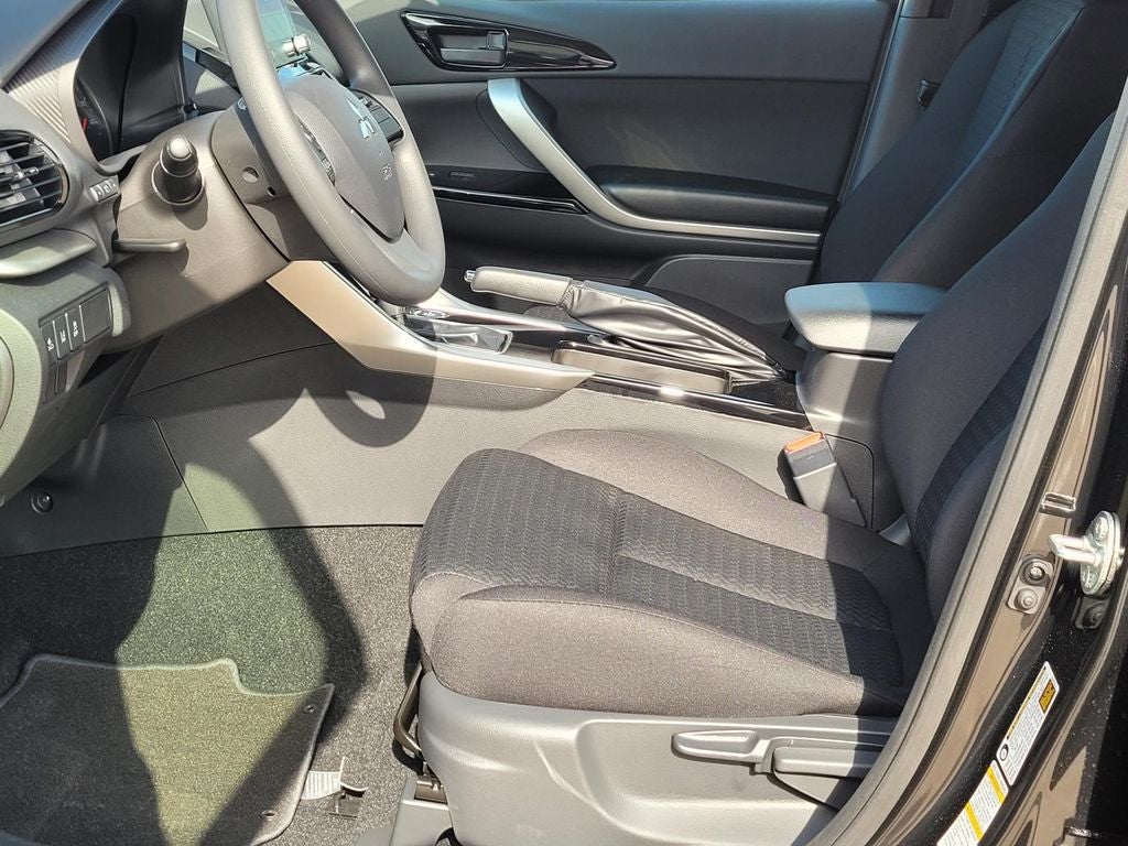 2026 Mitsubishi Eclipse Cross LE