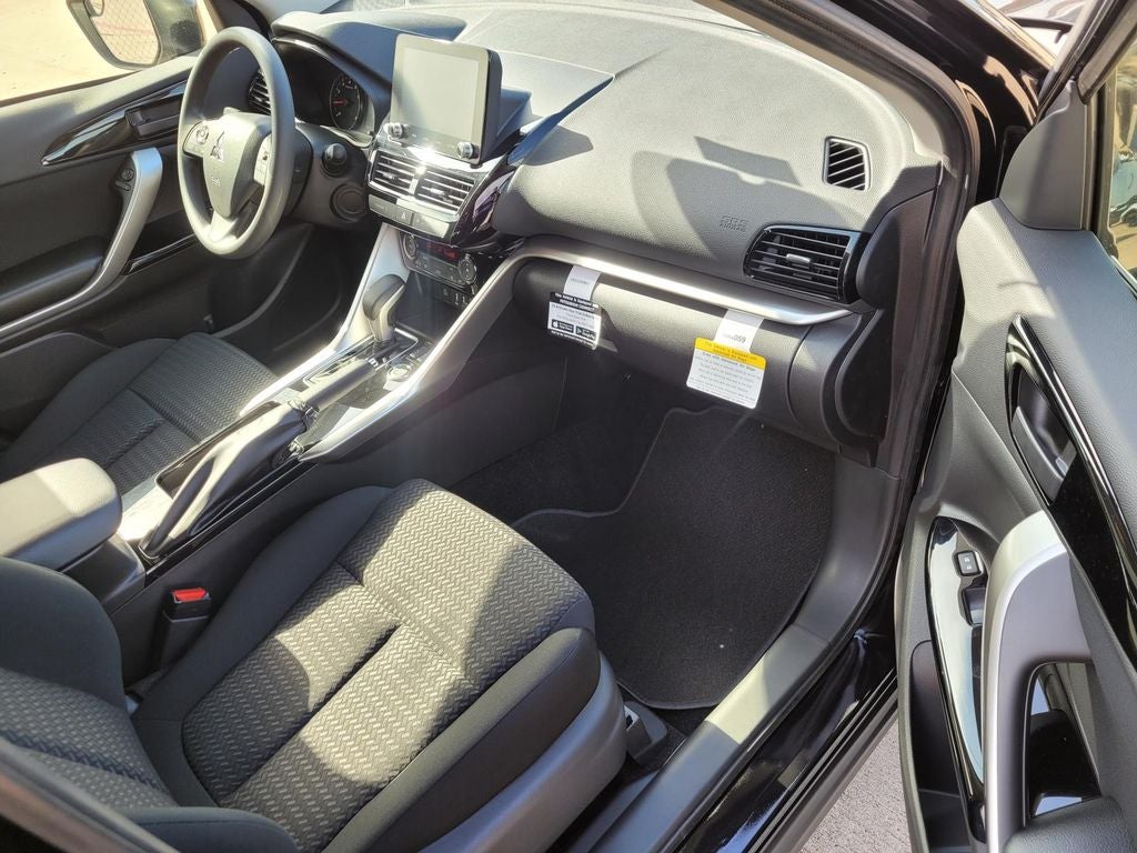 2026 Mitsubishi Eclipse Cross LE