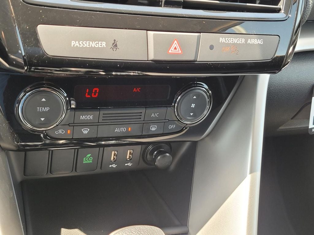 2026 Mitsubishi Eclipse Cross LE