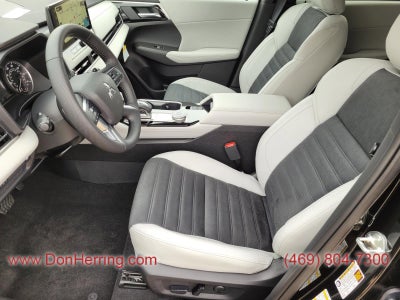 2025 Mitsubishi Outlander SE 2WD