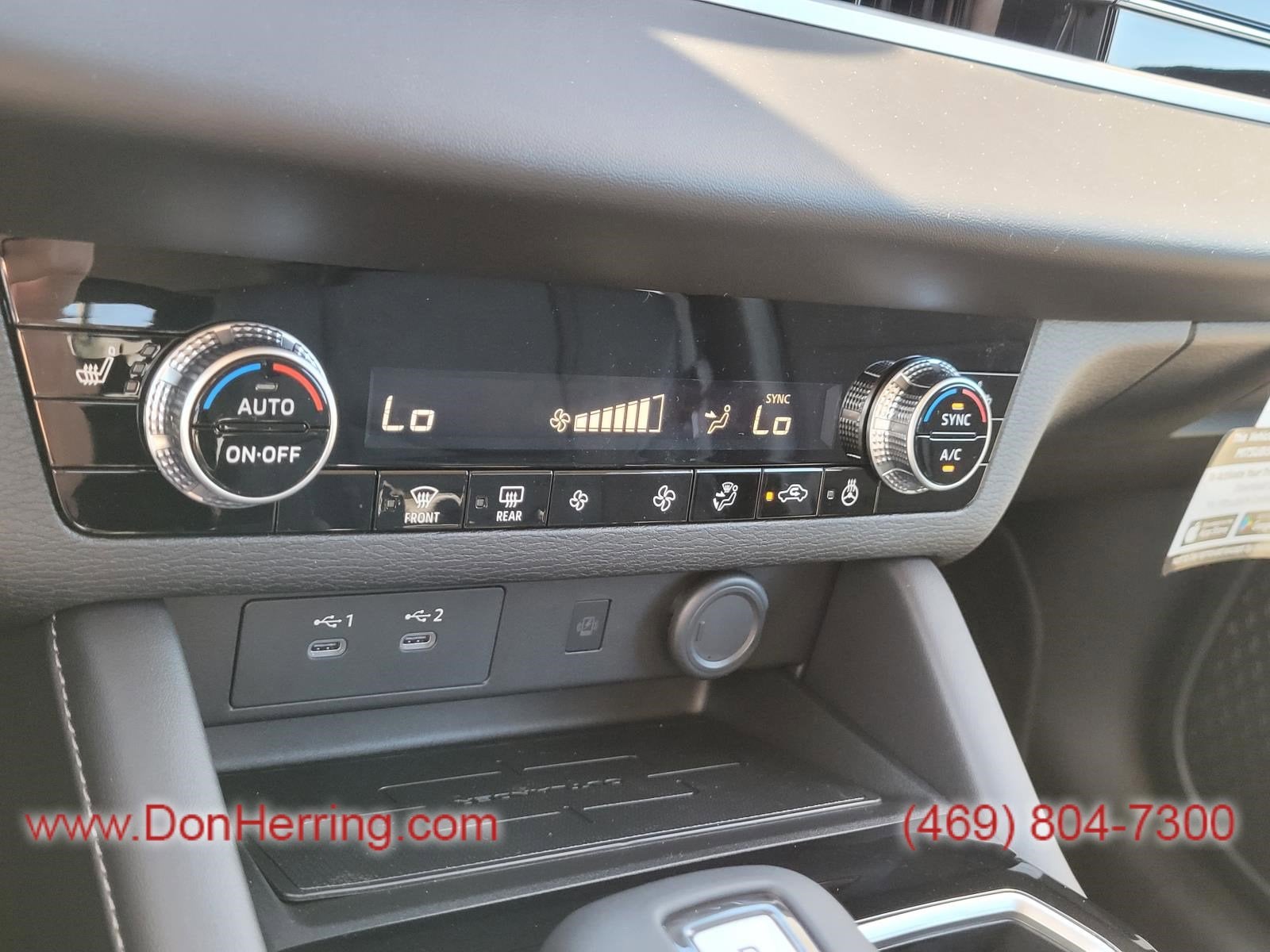 2026 Mitsubishi Outlander SE 2WD