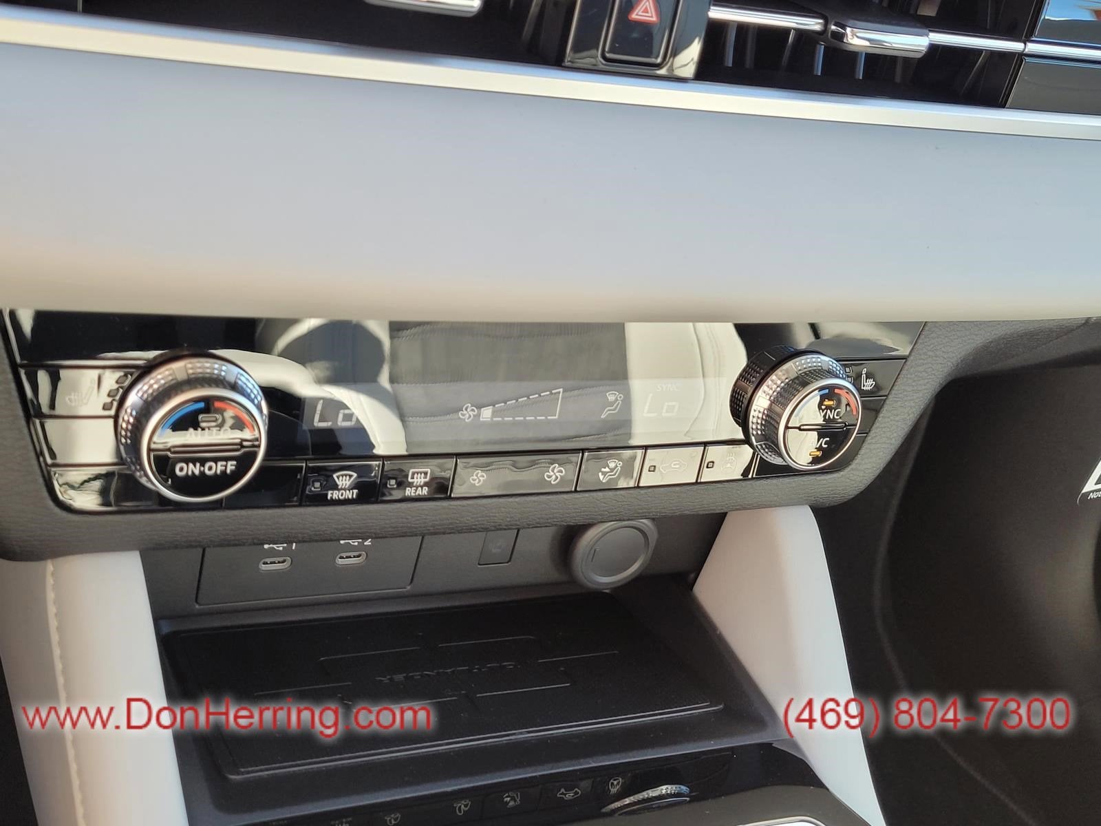 2026 Mitsubishi Outlander SE 2WD