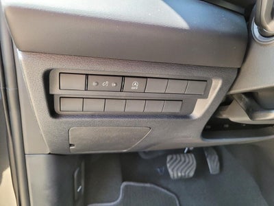 2026 Mitsubishi Outlander LE