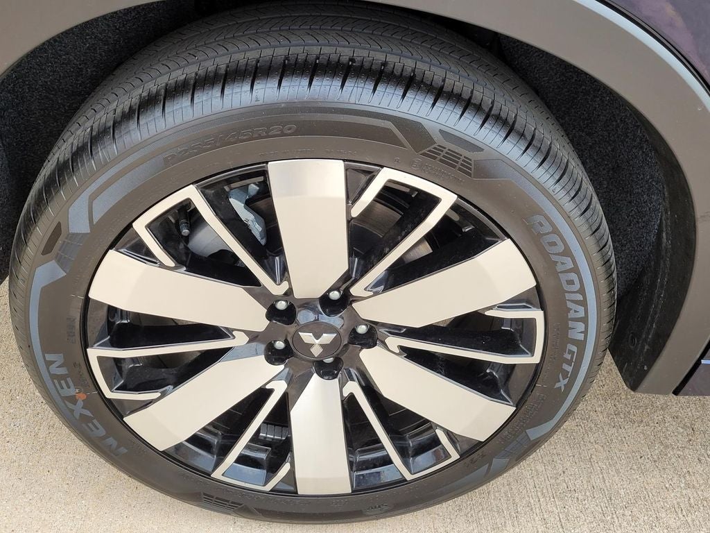 2026 Mitsubishi Outlander SE