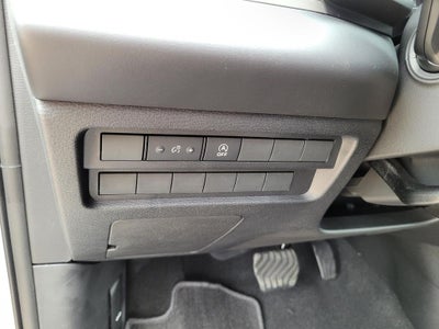 2026 Mitsubishi Outlander LE
