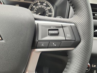 2026 Mitsubishi Outlander LE