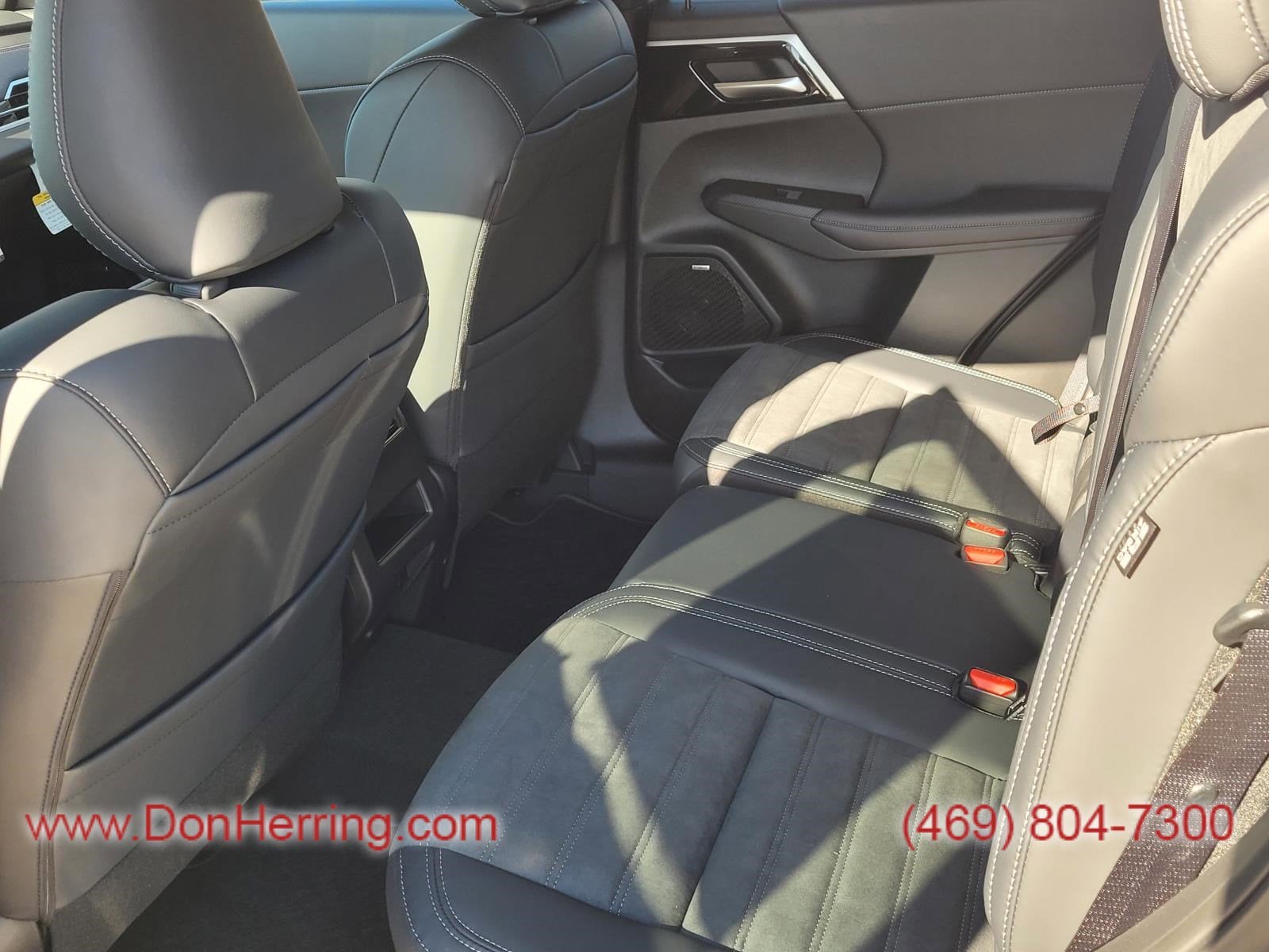 2026 Mitsubishi Outlander SE 2WD