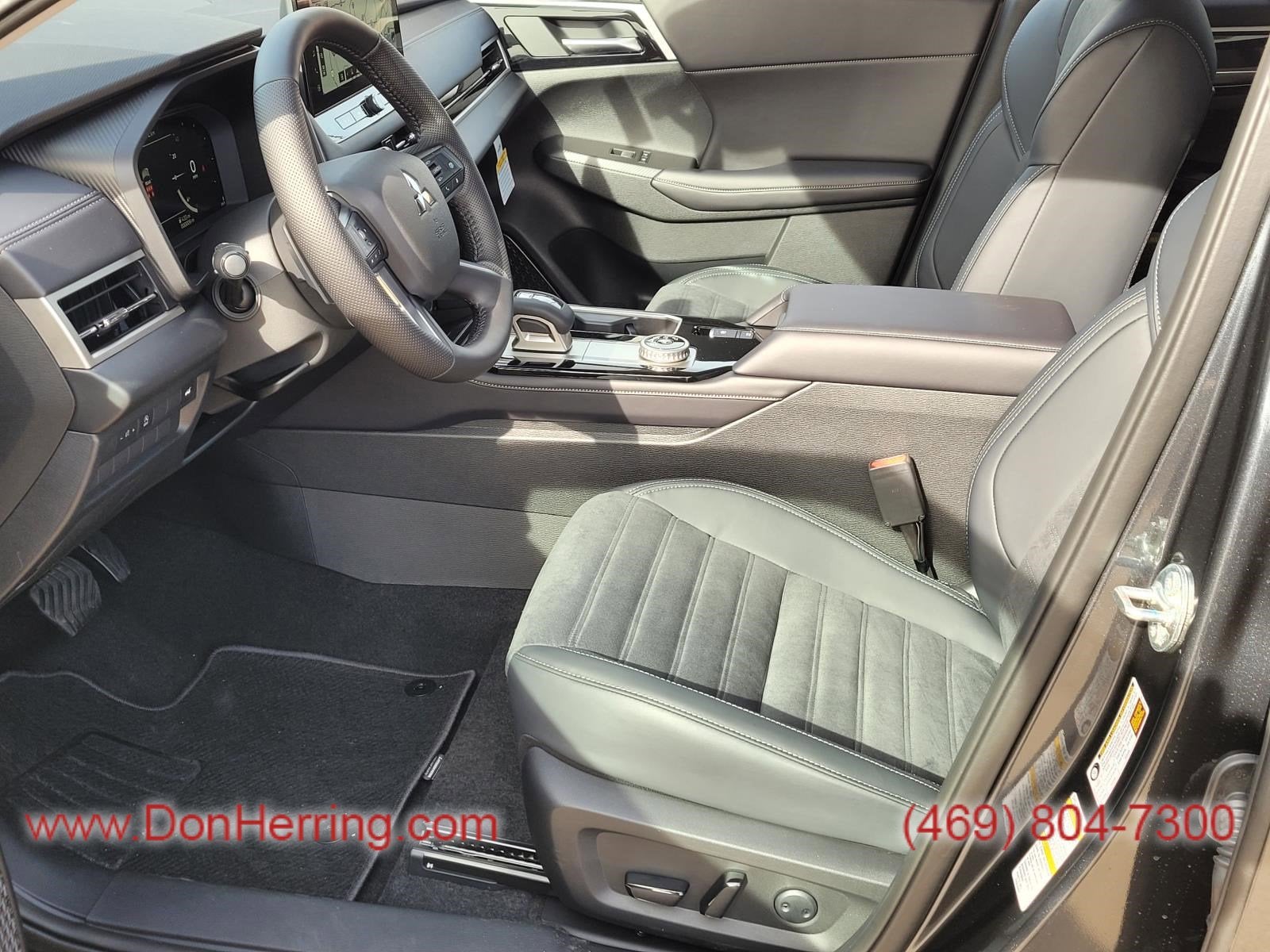 2026 Mitsubishi Outlander SE 2WD