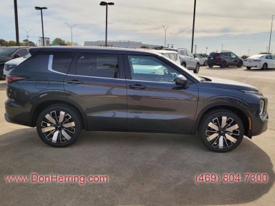 2026 Mitsubishi Outlander SE 2WD