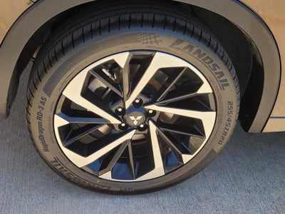 2024 Mitsubishi Outlander SEL