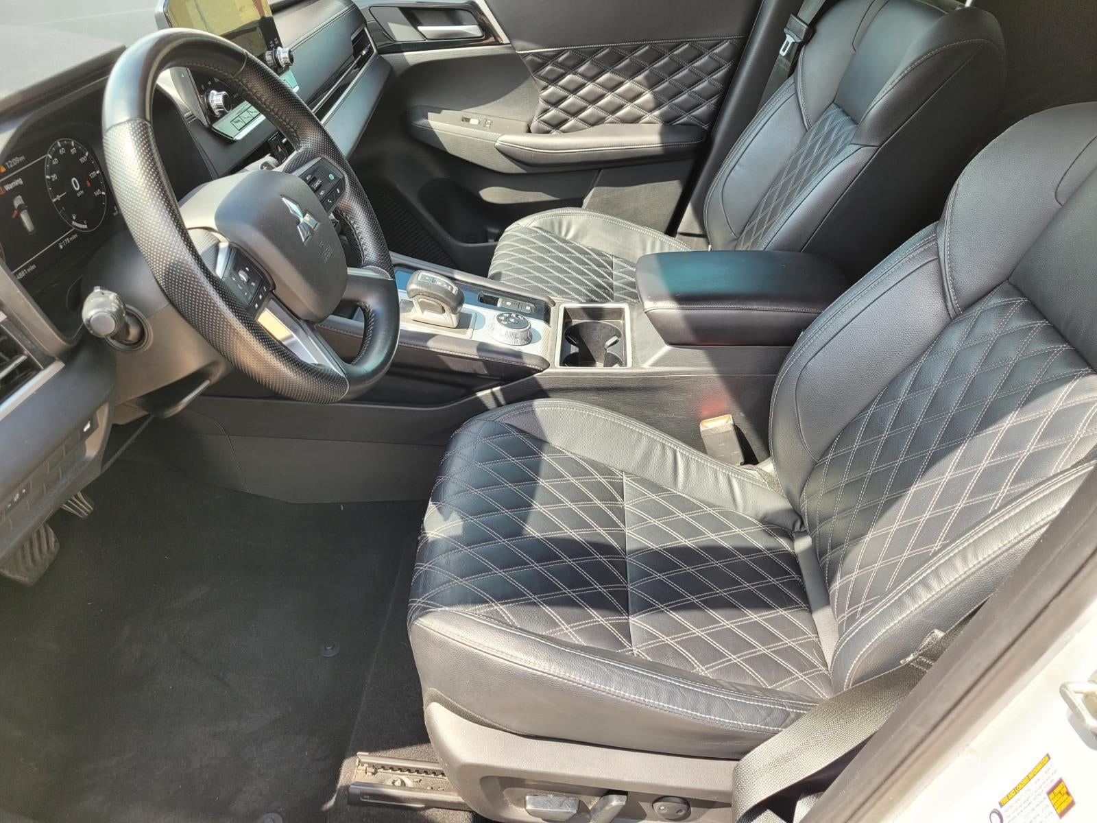 2024 Mitsubishi Outlander SEL