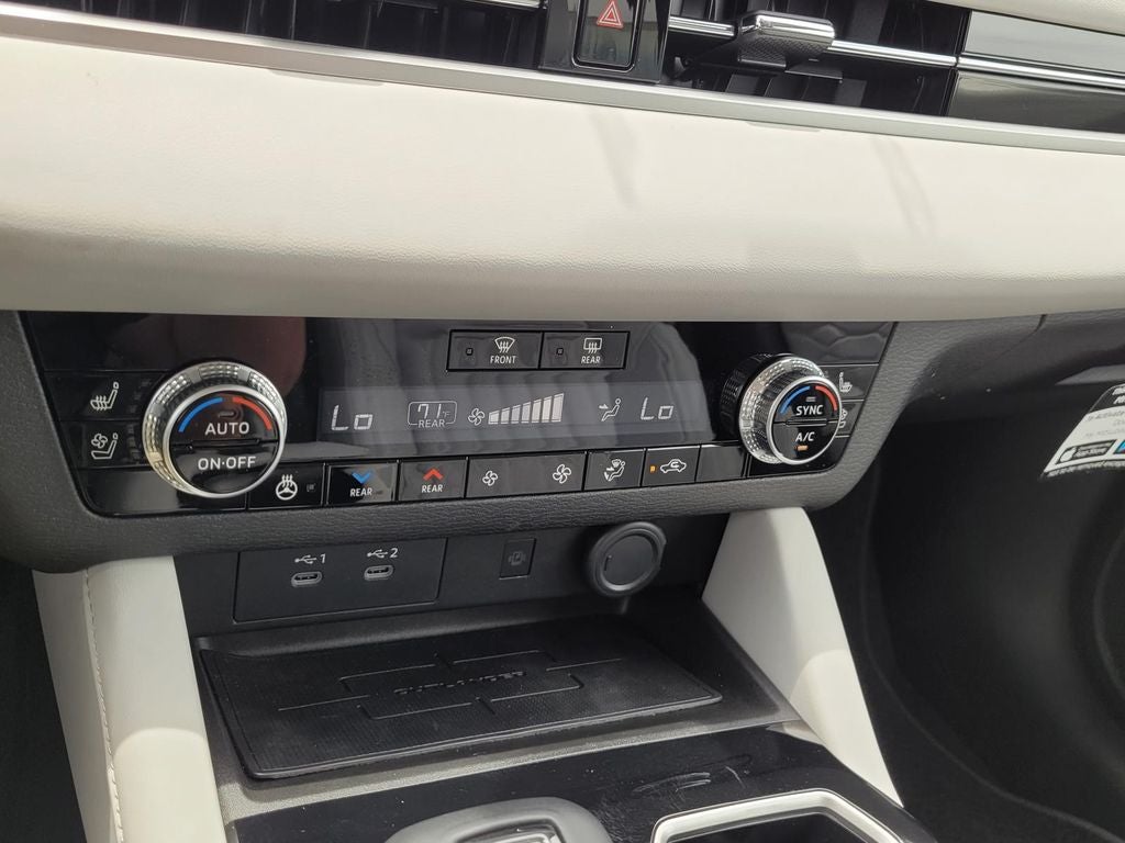 2026 Mitsubishi Outlander SEL