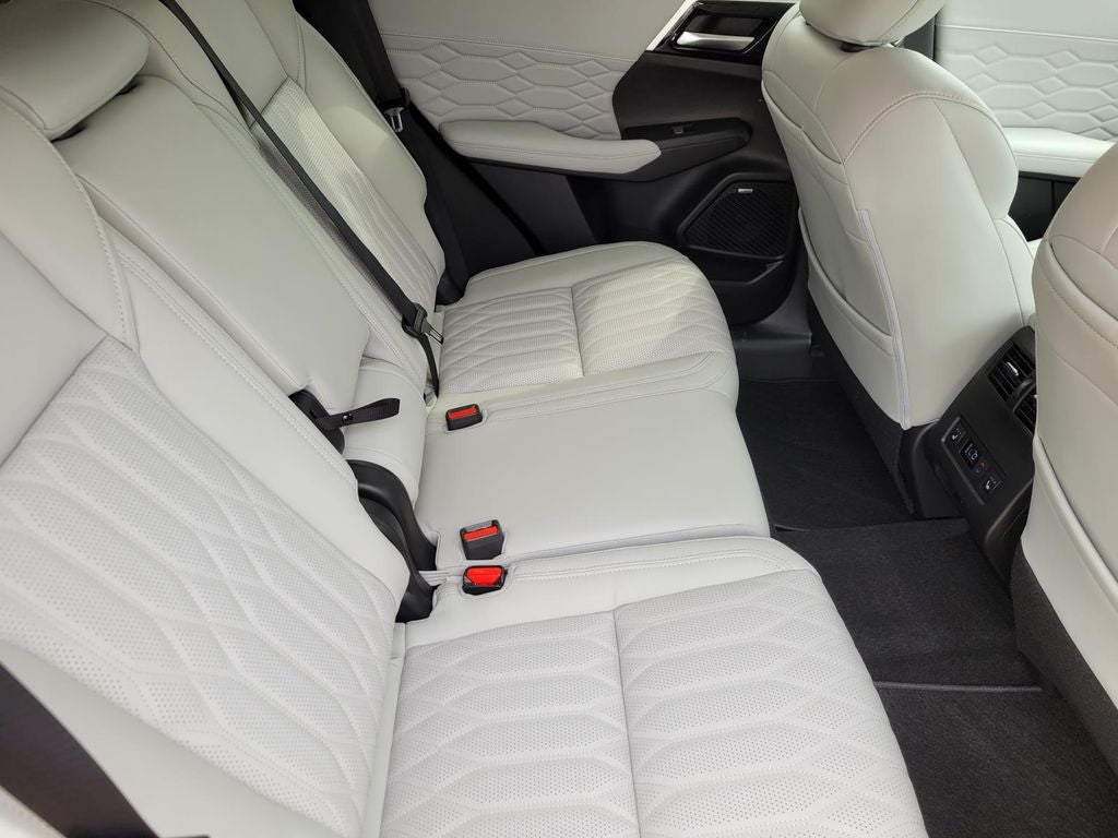 2026 Mitsubishi Outlander SEL